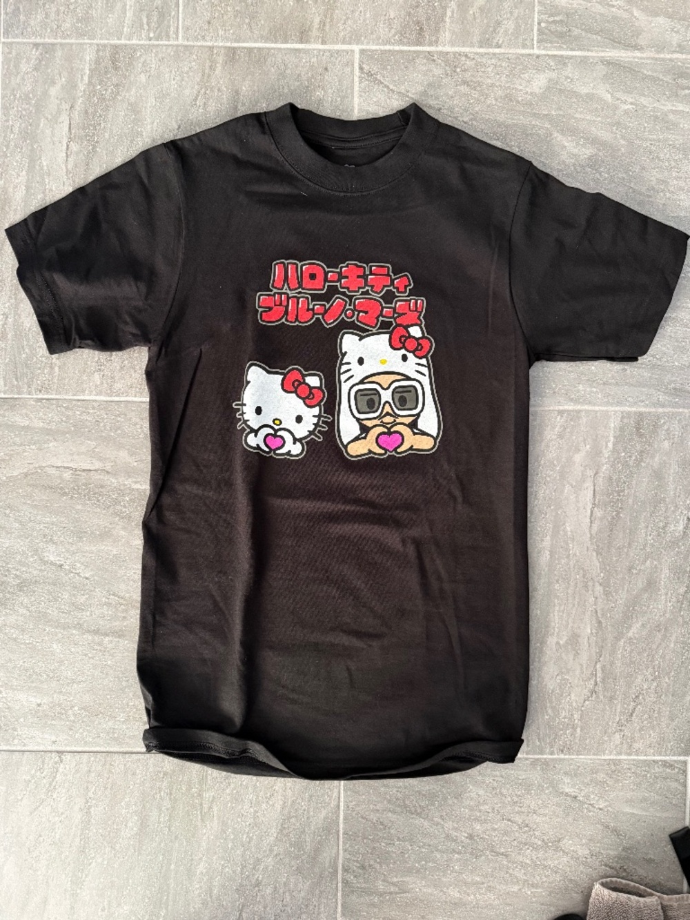 Limited Edition Hello Kitty x Bruno Mars T-shirt, S (unisex), Brand New